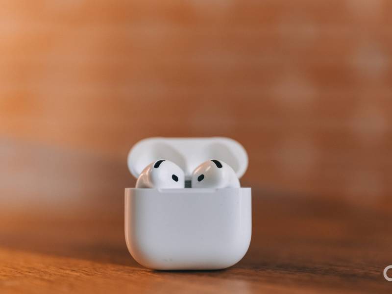 AirPods 4