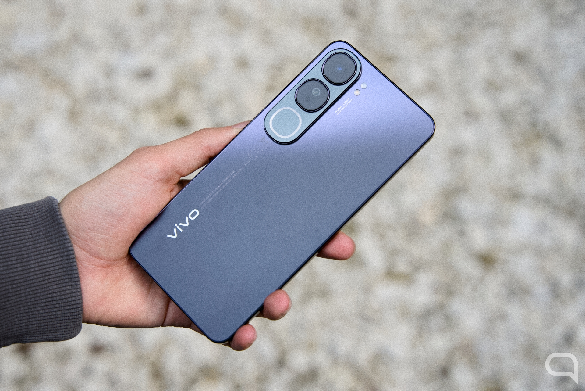 Vivo V40 SE